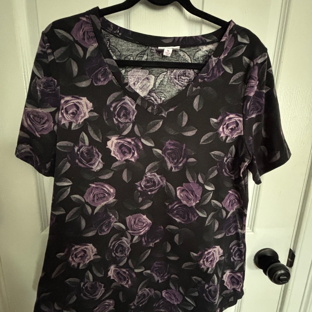 LuLaRoe Black and Purple Floral Short Sleeve Tee